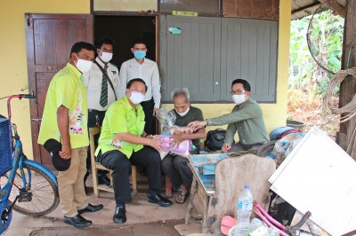 ลงพื้นที่มอบถุงยังชีพให้กับประชาชน ณ กาญจนวิถี ซอย 7 Image 1