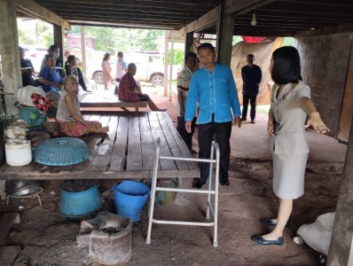 มุ่งแก้ไขปัญหาความเดือดร้อนของประชาชนในทุกระดับ ขจัดความยากจ ... รูปภาพ 4