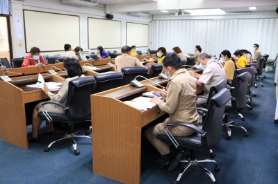 เทศบาลนครสุราษฎร์ธานีได้จัดประชุมคณะกรรมการคัดเลือกบุคลากรดี ... Image 1