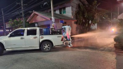 ฉีดพ่นฆ่าเชื้อในพื้นที่บริเวณชุมชนการเคหะ Image 1