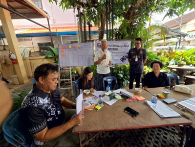 ประชุมทบทวนแผนชุมชน ประจำปี 2569 เทศบาลนครสุราษฎร์ธานี โดยฝ่ ... Image 1