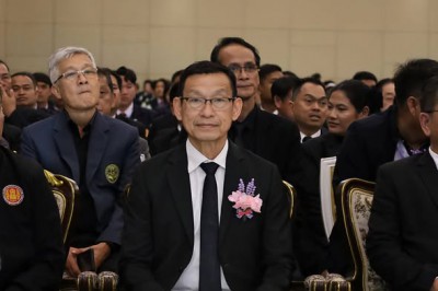 เทศบาลสุราษฎร์ธานีร่วมพิธีเปิดงานการประชุมวิชาการ อวท. ระดับ ... Image 1