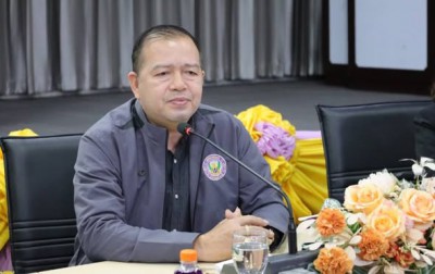 เทศบาลนครสุราษฎร์ธานีเข้าศึกษาดูงาน ณ เทศบาลเมืองประจวบคีรีข ... Image 1