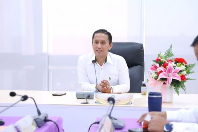 ประชุมคณะกรรมการกองทุนหลักประกันสุขภาพเทศบาลนครสุราษฎร์ธานี  ... รูปภาพ 1