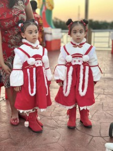 มาร่วมชมความน่ารักของอาตี๋ อาหมวย สวยเก่ง ในการประกวด "หนูน้ ... รูปภาพ 1