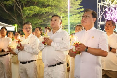 เทศบาลฯ ร่วมพิธีเจริญพระพุทธมนต์และเวียนเทียน เนื่องในวันมาฆ ... Image 1