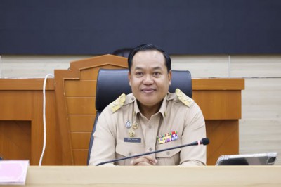 ประชุมคณะกรรมการสนับสนุนการจัดทำแผนพัฒนาเทศบาลนครสุราษฎร์ธาน ... รูปภาพ 1