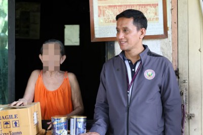 เทศบาลฯ ลงพื้นที่ให้กำลังใจและมอบสิ่งของให้แก่ผู้สูงอายุ และ ... รูปภาพ 1