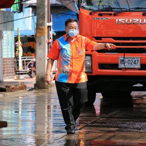 ร่วมทำความสะอาดตลาดสดเทศบาลนครสุราษฎร์ธานีและตลาดศรีไชยา Image 1