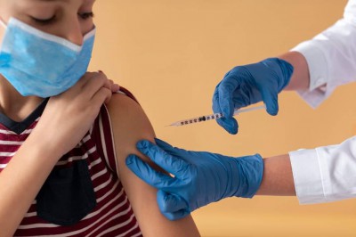 💉💉บริการวัคซีน Pfizer สำหรับวัคซีนผู้ใหญ่ 12 ปีขึ้นไป ⏰วันที ... Image 1
