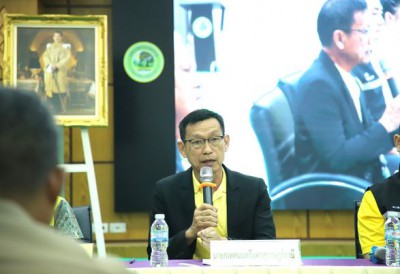 ประชุมพิจารณาการแก้ไขปัญหาเกี่ยวกับไฟฟ้าและการพัฒนาด้านพลังง ... Image 1