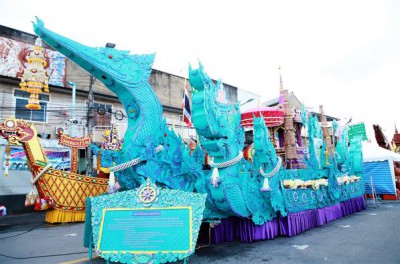 ขบวนเรือพนมพระกว่าร้อยลำ สวยงาม ตระการตา ที่นี่ที่เดียว “งาน ... รูปภาพ 1