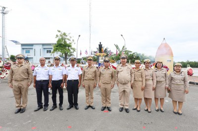พิธีบวงสรวงและวางพวงมาลาถวายสักการะ เนื่องในวัน “อาภากร” ประ ... Image 1