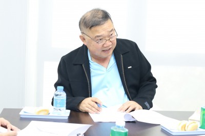 การประชุมคณะกรรมการพิจารณากำหนดเงินรางวัลในงานประเพณีชักพระ  ... รูปภาพ 1