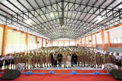 โรงเรียนเทศบาล ๕ เทศบาลนครสุราษฎร์ธานี จัดพิธีไหว้ครู ประจำป ... รูปภาพ 1