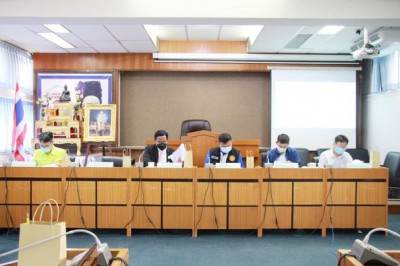 ประชุมคณะกรรมการจัดหาประโยชน์ในทรัพย์สินของเทศบาลนครสุราษฎร์ ... Image 1