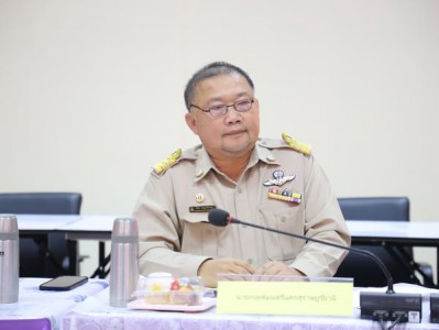 การประชุมการพิจารณาคัดเลือกครู หรือเจ้าหน้าที่ในจังหวัดที่สม ... รูปภาพ 1