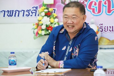 เทศบาลนครสุราษฎร์ธานี สุ่มตรวจอาหารกลางวันนักเรียนของโรงเรีย ... Image 1