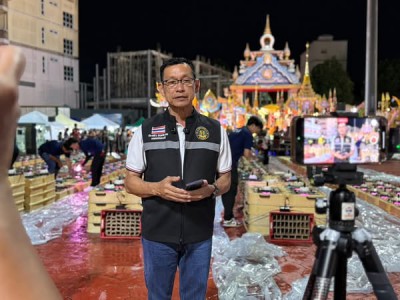 บรรยากาศการแสดงบินโดรน คืนที่ 2 ในงานประเพณีชักพระฯ รูปภาพ 1