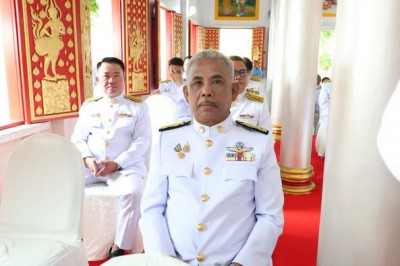 เทศบาลนครสุราษฎร์ธานี ร่วมพิธีถวายผ้าพระกฐินพระราชทาน วัดไตร ... Image 1