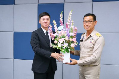 วันนี้ ( 3 พ.ย. 68) นายประเสริฐ บุญประสพ นายกเทศมนตรีนครสุรา ... Image 1