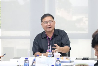 วันที่ (13 พ.ย. 68) นายประเสริฐ บุญประสพ นายกเทศมนตรีนครสุรา ... Image 1