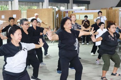 กิจกรรมการออกกำลังกายด้วยภูมิปัญญาท้องถิ่น “โนราบิก” Image 1