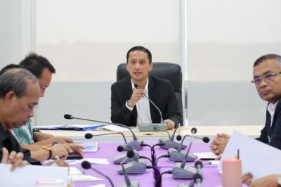 ประชุมคณะกรรมการกองทุนหลักประกันสุขภาพเทศบาลนครสุราษฎร์ธานี  ... Image 1