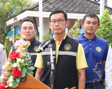 เทศบาลนครสุราษฎร์ธานี เปิดศูนย์ปฏิบัติการป้องกันและลดอุบัติเ ... Image 1