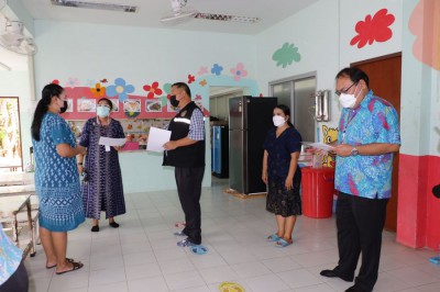 ติดตามโครงการอาหารกลางวันของศูนย์เด็กเล็กโรงเรียนเทศบาล ๔ รูปภาพ 1