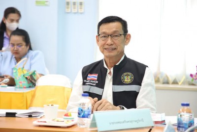 การประชุมคณะทำงานตรวจสอบข้อมูลฯ เงินเยียวยาน้ำท่วม ในเขตอำเภ ... Image 1