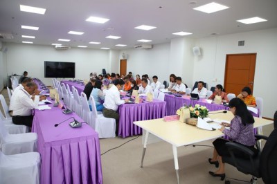 ประชุมคณะกรรมการสนับสนุนการจัดทำแผนพัฒนาเทศบาลนครสุราษฎร์ธาน ... รูปภาพ 1