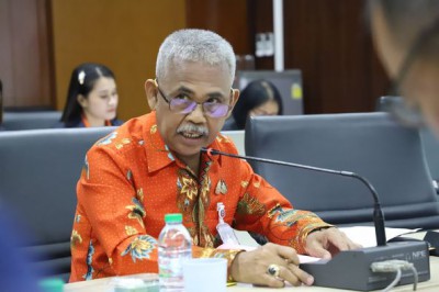 ประชุมคณะกรรมการควบคุมการขนส่งทางบก ประจำจังหวัดสุราษฎร์ธานี ... รูปภาพ 1