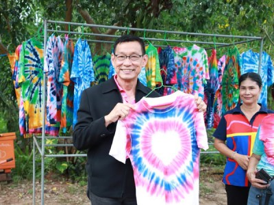 นายกแป๊ะ ลงพื้นติดตามโครงการเงินอุดหนุนส่งเสริมอาชีพชุมชนในเ ... รูปภาพ 1