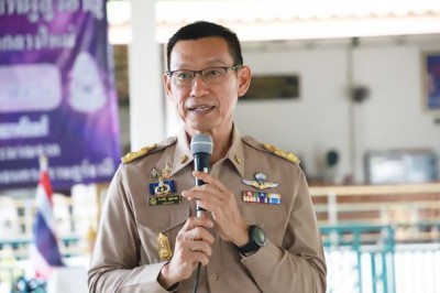 นายกแป๊ะ พบปะชมรมผู้สูงอายุ ตามโครงการส่งเสริมสุขภาพผู้สูงอา ... Image 1