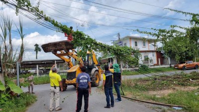 ปรับภูมิทัศน์ถนนศรีสวัสดิ์ รูปภาพ 1