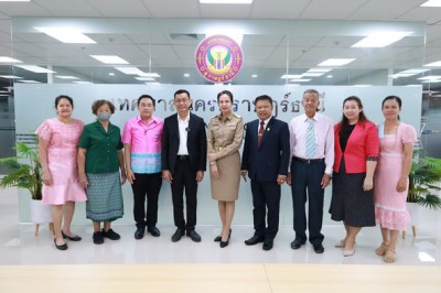 ต้อนรับรองนายกเทศมนตรี Image 1