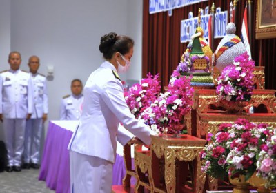 ร่วมวางพานพุ่มถวายราชสักการะ สมเด็จพระกนิษฐาธิราชเจ้าฯ Image 1