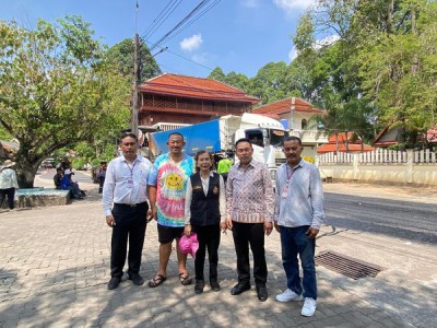 เทศบาลนครสุราษฎร์ธานี โดยสำนักช่าง ดำเนินงานด้านต่างๆ เพื่อค ... รูปภาพ 1