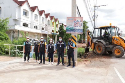 ลงพื้นที่ขุดลอกคูระบายน้ำเตรียมใช้EMบำบัดน้ำเสีย Image 1