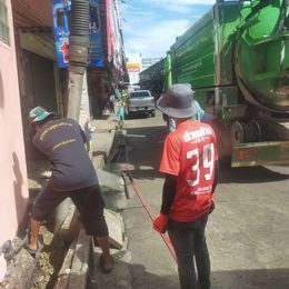 เทศบาลนครสุราษฎร์ธานี โดยสำนักช่าง ดำเนินงานด้านต่างๆ เพื่อค ... Image 1