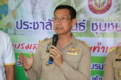 นายกฯ ลงพื้นที่เยี่ยมชมโครงการเงินอุดหนุนส่งเสริมอาชีพในชุมช ... Image 1