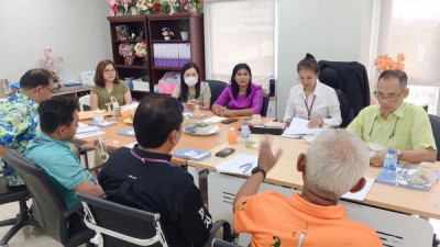 เทศบาลนครสุราษฎร์ธานี ประชุมติดตามความคืบหน้า การจัดการแข่งข ... Image 1