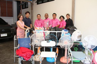 รับมอบวัสดุและครุภัณฑ์ทางการแพทย์ Image 1