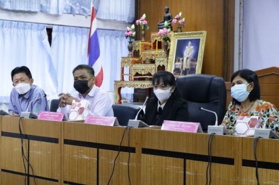 ประชุมคณะกรรมการสนับสนุนการจัดทำแผนพัฒนาเทศบาลนครสุราษฎร์ธาน ... Image 1